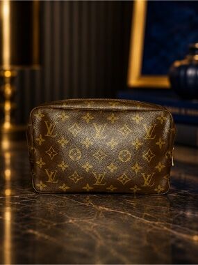 Louis Vuitton Monogram Trousse Toilette 23 Vintage Cosmetic Pouch Toiletry Bag